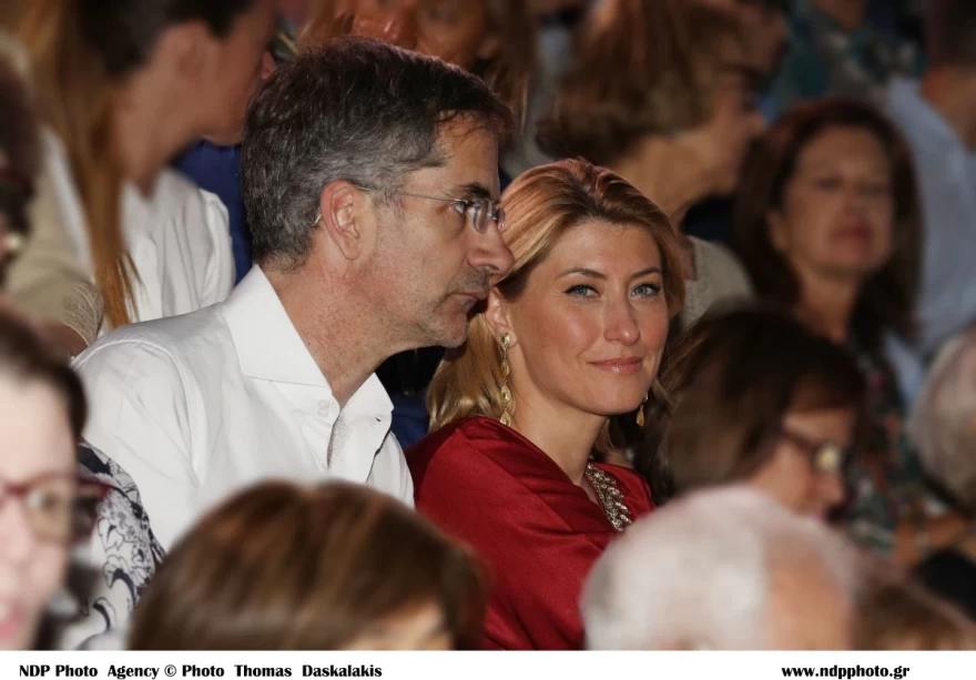 Κώστας Μπακογιάννης - Σία Κοσιώνη - Θέατρο