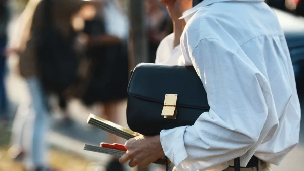 Τα 8 μεγαλύτερα λάθη που κάνεις στην εμφάνισή σου, σύμφωνα με τη διάσημη στυλίστρια Christina Stein