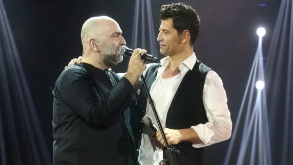 Μπάμπης Στόκας: «Ήταν λάθος η συνεργασία μου με τον Σάκη Ρουβά, δεν είχαμε τίποτα κοινό»