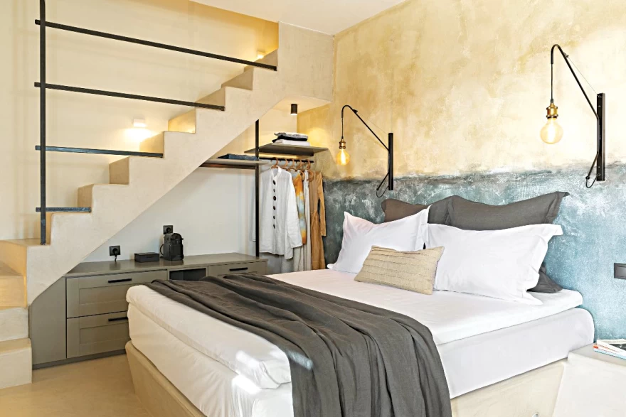 Chora Hythnos Suites σουίτα κρεβάτι