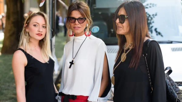 Είσαι 50άρα; Αυτά τα 5 πουκάμισα θα αναβαθμίσουν το στυλ σου - Δεν είναι λευκό & γαλάζιο