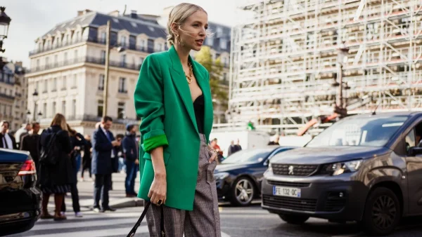 Αυτά είναι τα παντελόνια που θα φορεθούν περισσότερο τη σεζόν Φθινόπωρο-Χειμώνας 2024/2025