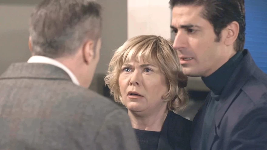 Ο παράδεισος των κυριών Βικτώρια Σίμος