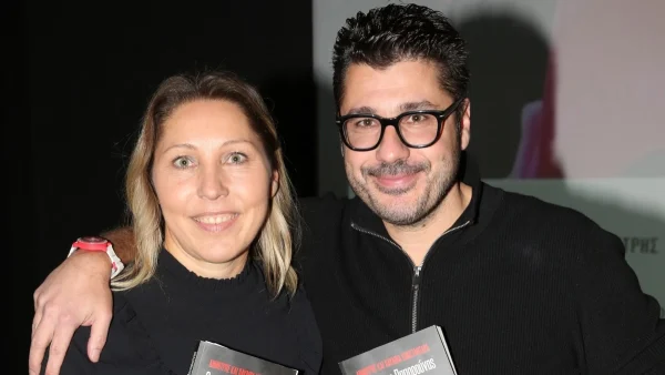 Ο Λάμπρος Κωνσταντάρας μας συστήνει την αδερφή του Παυλίνα: «Έχω διαφωνήσει για όλες τις σχέσεις του»