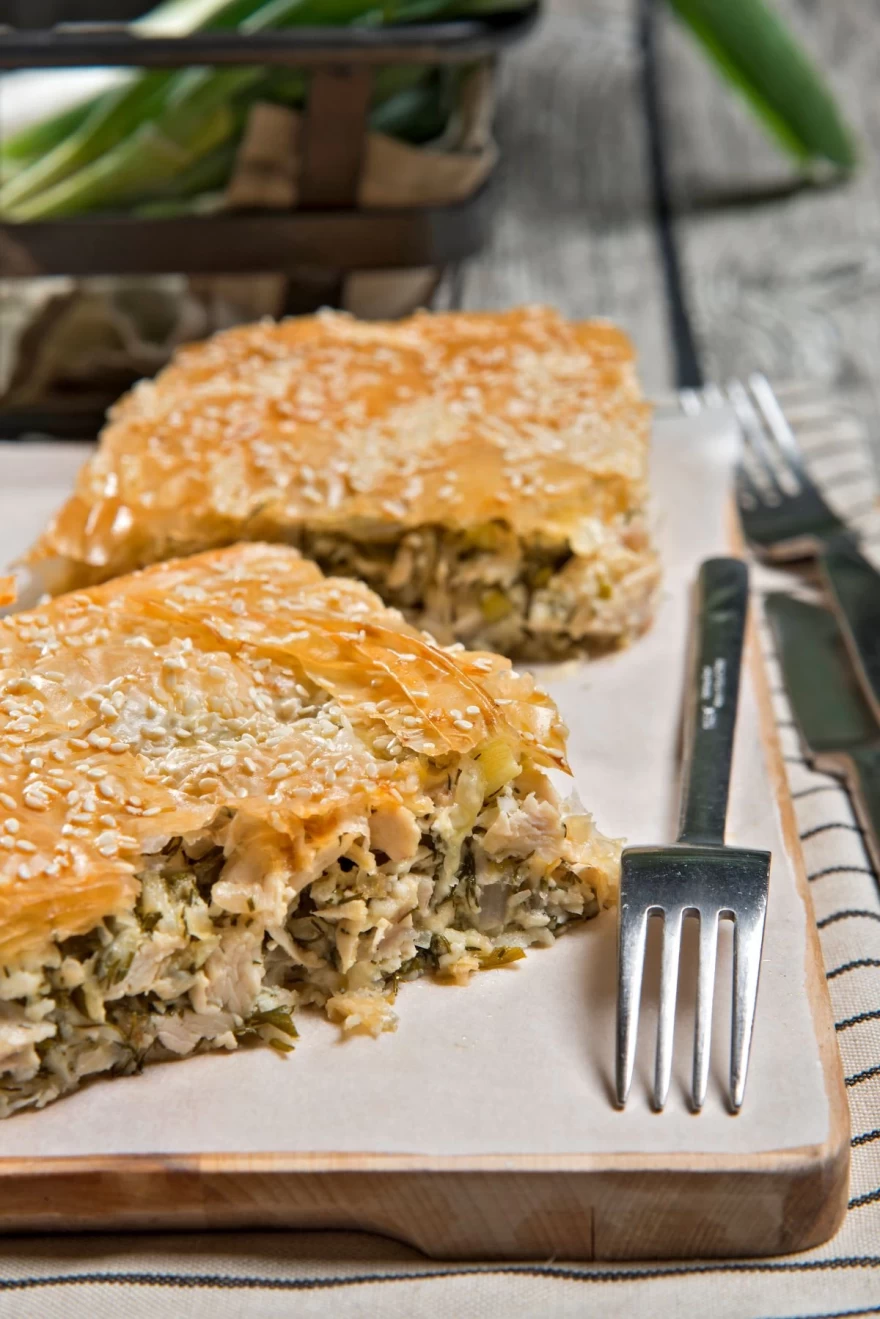 Παραδοσιακή πηλιορείτικη κοτόπιτα 