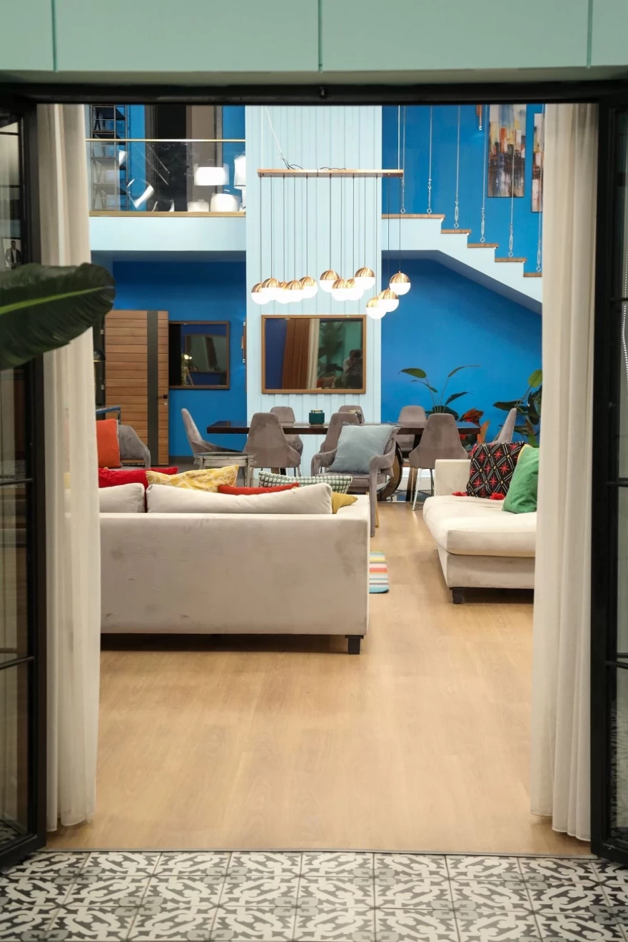 Power of Love σπίτι