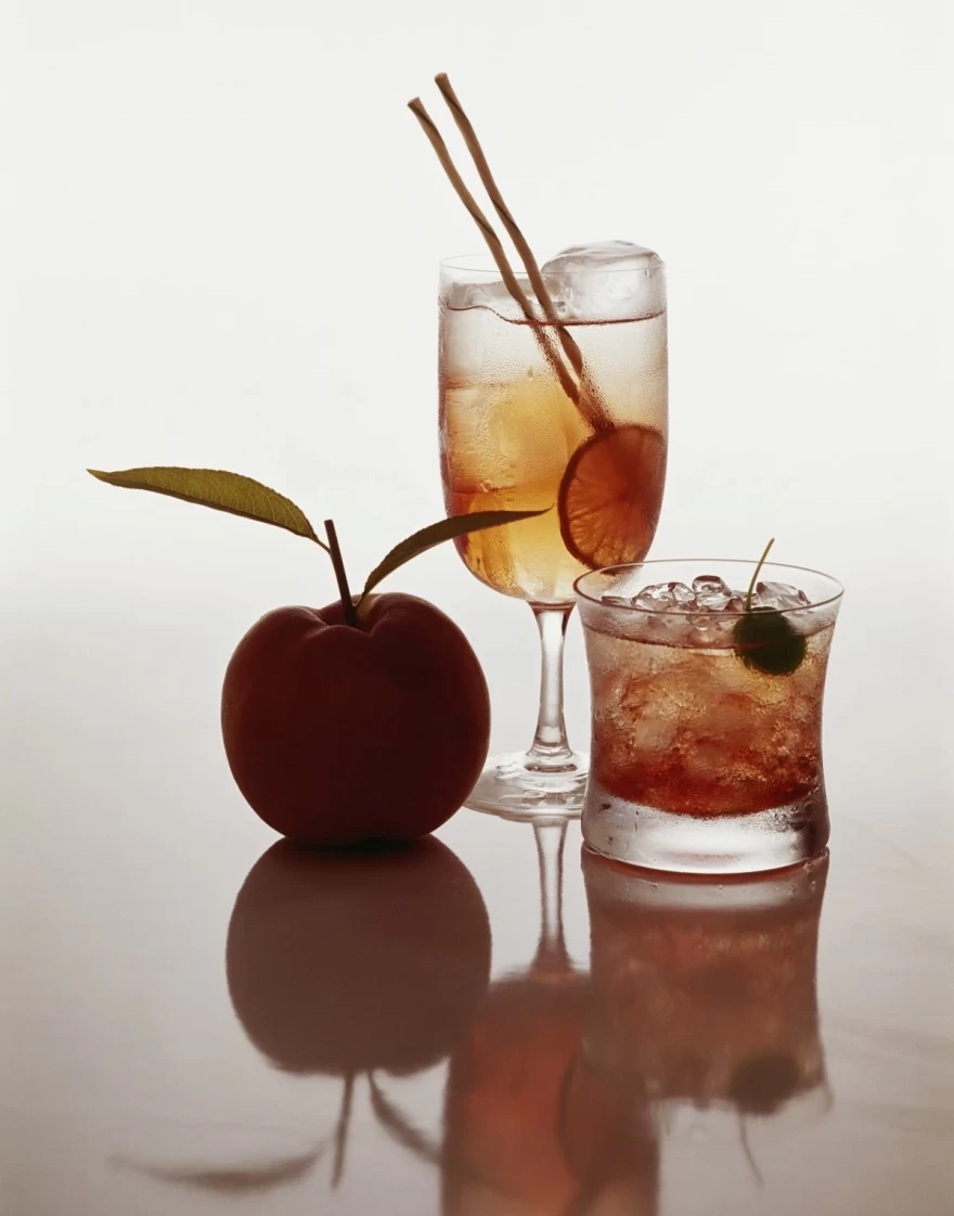 2 θαυματουργά σπιτικά ροφήματα που θα μειώσουν την κυτταρίτιδα στα πόδια σου!