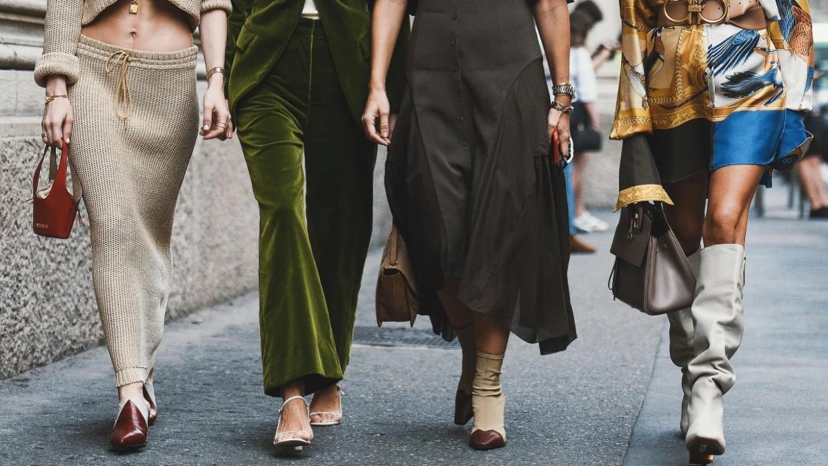 10+1 στυλ παπουτσιών που δεν θα φύγουν ποτέ από τη μόδα - Βάζουν στο περιθώριο όλα τα trends