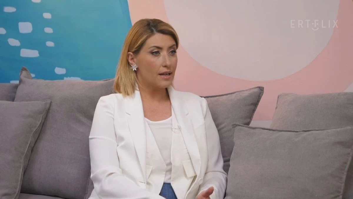 Σία Κοσιώνη: «Δεν είχα προλάβει καν να μάθω πως θα αλλάζω πάνα, με τρόμαζε!» - Όσα τη δυσκόλεψαν με τη μητρότητα και τον γιο της