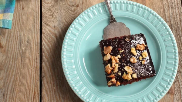 Σοκολατόπιτα του... ονείρου - Με βούτυρο, κουβερτούρα και λίγο μπράντι