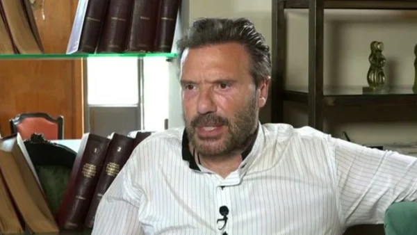 Στράτος Τζώρτζογλου: «Έχουμε περάσει κρίση στη σχέση μας» - Ανοίγει πρώτη φορά τα χαρτιά του για τον γάμο του με τη Σοφία Μαριόλα