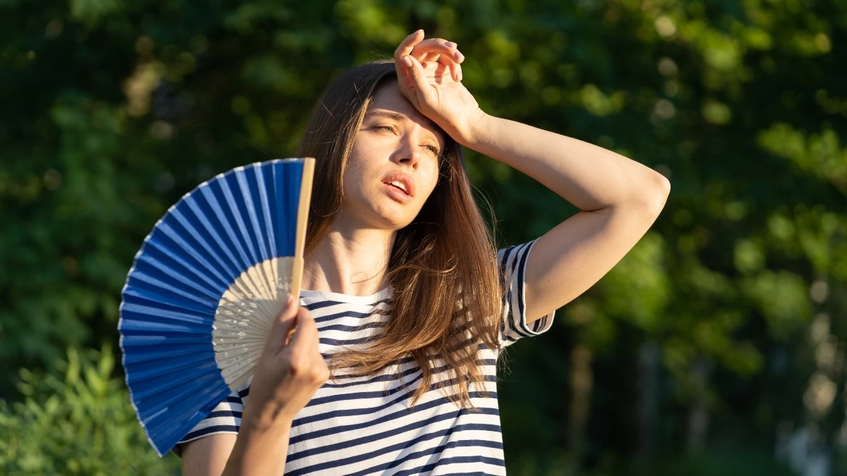 Ιδρώνεις με το παραμικρό; Με αυτά τα κόλπα θα αντιμετωπίσεις αποτελεσματικά την εφίδρωση!