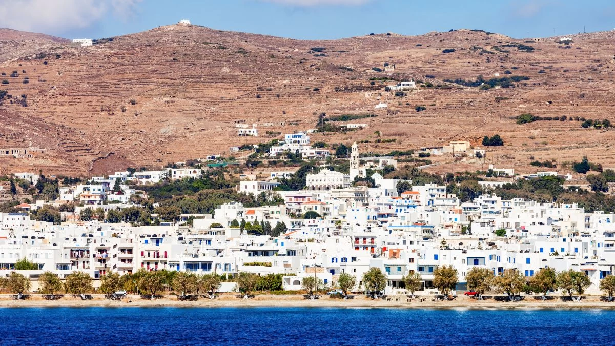Ένας οδηγός για αξέχαστες καλοκαιρινές διακοπές στην Τήνο