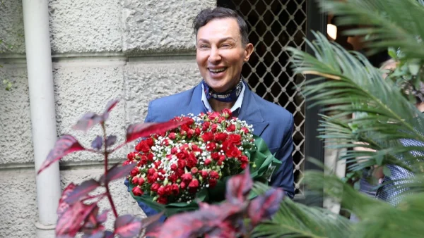 O Βασίλειος Κωστέτσος «δίκασε» τα επώνυμα ζευγάρια: «Έναν μήνα μετά τον χωρισμό δείχνουν τον νέο γκόμενο»