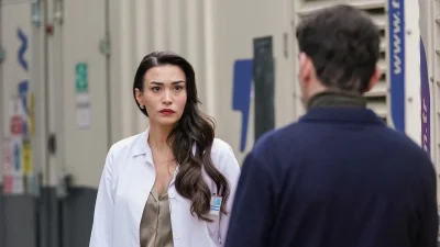 Bahar - Καινούργια αρχή (25/7): Βαρύς θρήνος για την Ρεγκίν - Πεθαίνει και πέφτει στην αγκαλιά του Τιμούρ