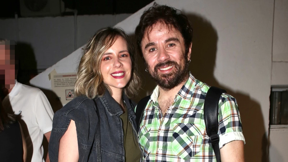 Θανάσης Τσαλταμπάσης: Στο πλευρό του η Αγοραστή Αρβανίτη στην πρεμιέρα του στο θέατρο