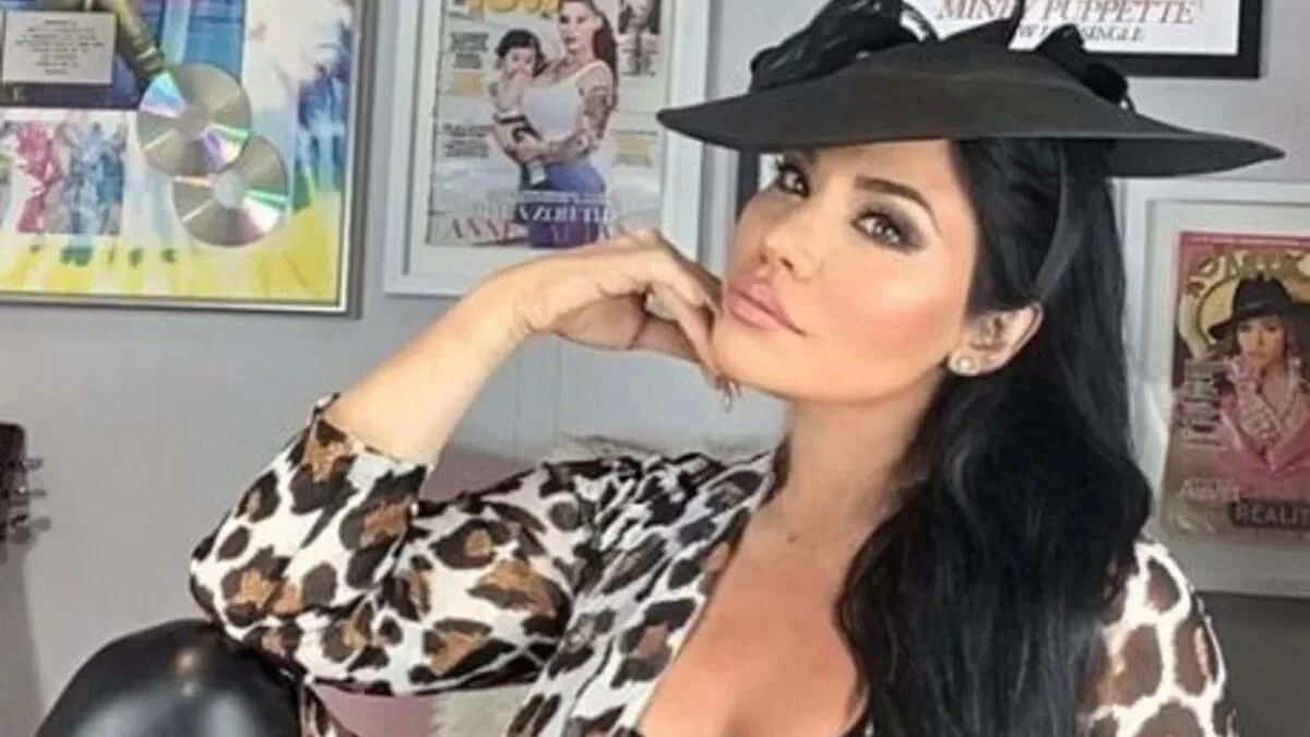 Πένθος για την Ανέτ Αρτάνι - «Προσεύχομαι για τα μωρά σου και το σύζυγό σου»