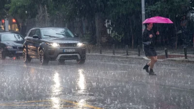 Καιρός Πέμπτη 4/7: Πτώση θερμοκρασίας, βροχές και καταιγίδες - Ποιες περιοχές θα επηρεαστούν περισσότερο;