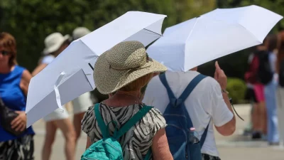 Καιρός 13/7: Η θερμοκρασία σε υψηλά επίπεδα - Σε ποιες περιοχές θα πέσει κάποιους βαθμούς