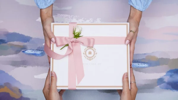 Εορτολόγιο: Ποιοι γιορτάζουν σήμερα, Δευτέρα 15 Ιουλίου