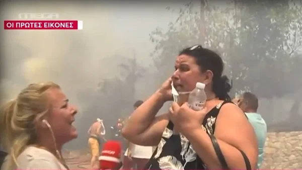 Φωτιά στην Πάτρα: «Που είσαι; Θα με αποτελειώσεις...» - Ξέσπασε σε κλάματα μπροστά στην κάμερα μετά το τηλεφώνημα που δέχθηκε