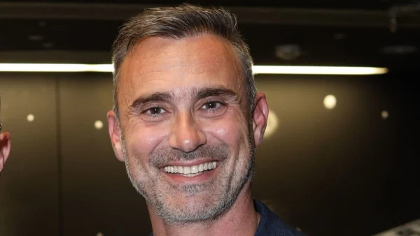 Πολύ ευχάριστα νέα για τον Γιώργο Καπουτζίδη - Το ανακοίνωσε με μια φωτογραφία στο Facebook