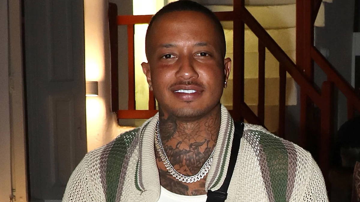 Light - Αγόρασε σπίτι για τη μητέρα του στην Γκάνα: «Στην Ελλάδα θα κόστιζε τα διπλάσια λεφτά»