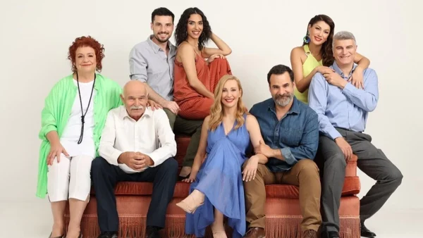 Στο νοσοκομείο πρώην ηθοποιός της Μουρμούρας - Τον δάγκωσε pitbull σε χέρια και κοιλιά (Φωτογραφίες)