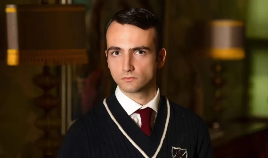 Ψυχοκόρες Ερμής Οδυσσέας Πετράκης