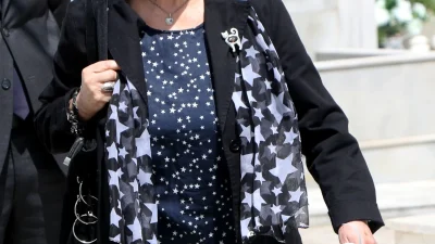 «Θα καιγόμουν ζωντανή! Γλίτωσα από τον καρκίνο και παραλίγο να πάω από έκρηξη» - Το δράμα αγαπημένης Ελληνίδας ηθοποιού