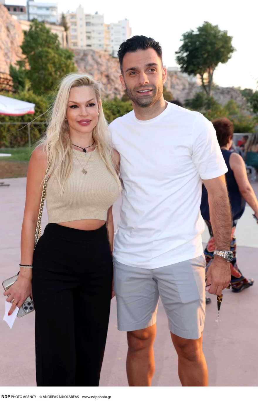 Βίκυ Κάβουρα Γιώργος Τζαβέλλας