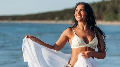 8 διαφορετικοί τρόποι για να φορέσεις ένα παρεό