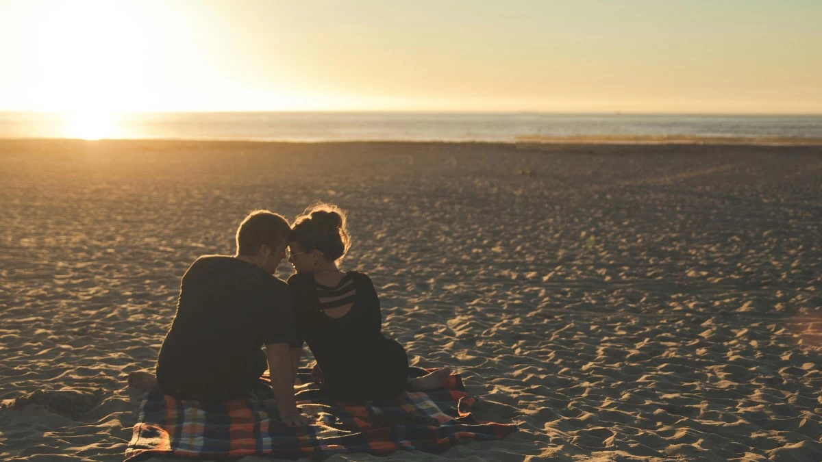 8 ιδέες για ρομαντικά ραντεβού το καλοκαίρι