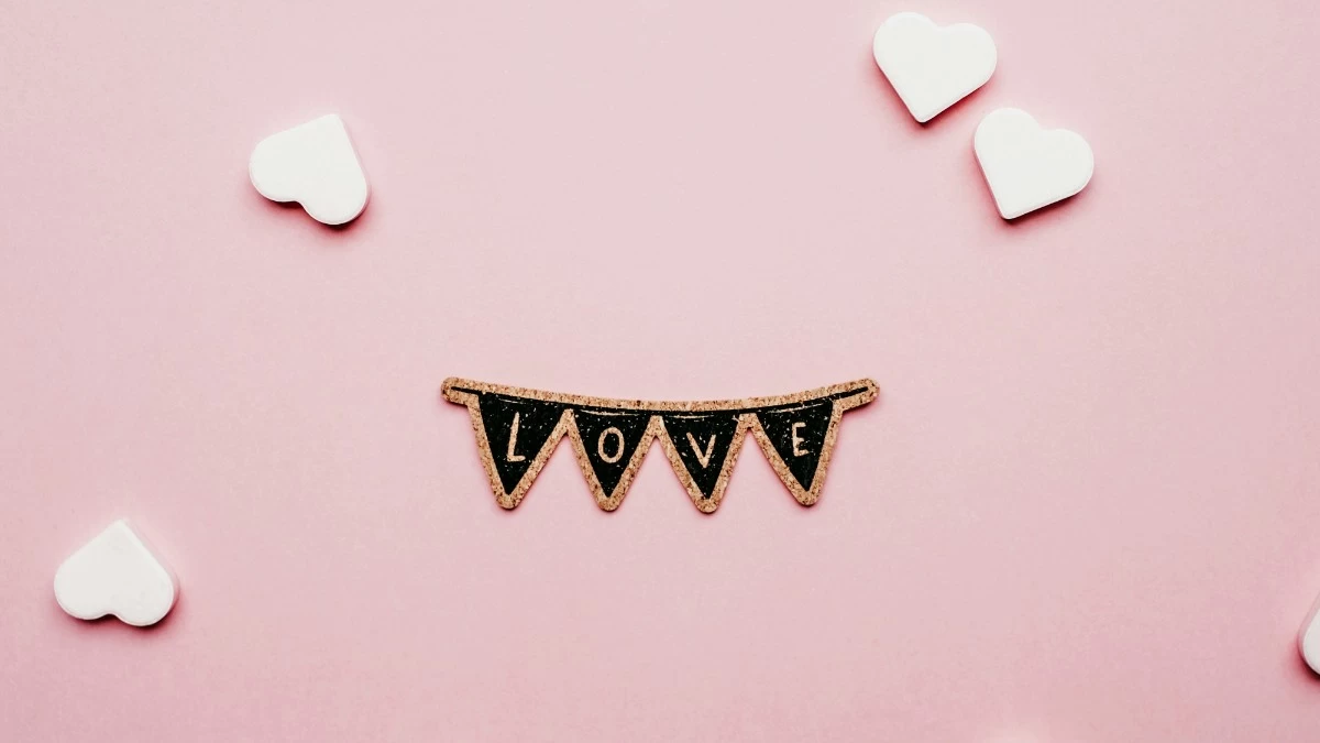 Πανό που γράφει αγάπη