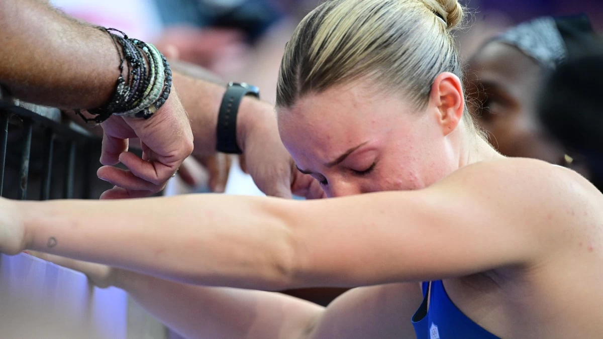 Ολυμπιακοί Αγώνες 2024: Κατέρρευσε η Ελίνα Τζένγκο μετά την 3η προσπάθεια – Επιστρέφει χωρίς μετάλλιο