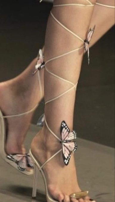 Τακούνια με 3D σχέδια