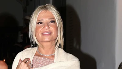 Φαίη Σκορδά: «Υπήρχε...» - Η αποκάλυψη για τη σχέση με τους συνεργάτες της στο Fay's Time πίσω από τις κάμερες