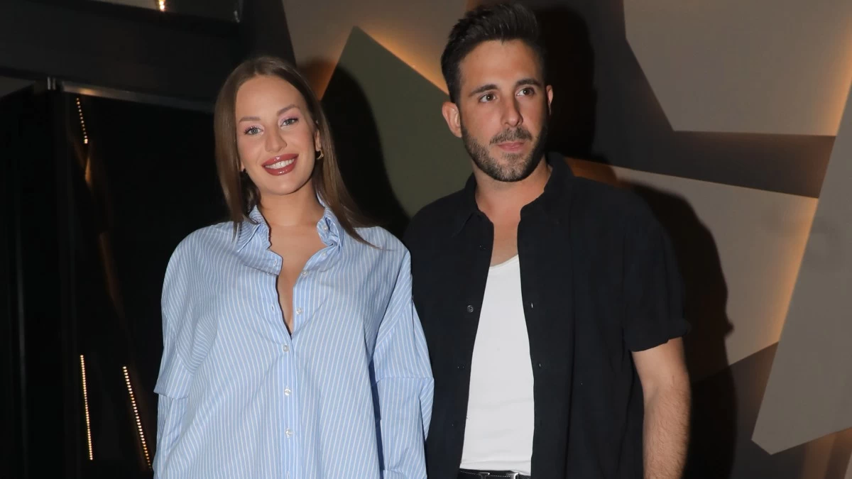 H Ανδρομάχη περιμένει τον πελαργό και δεν σταματάει να χορεύει: «Πού πας αγάπη μου, 8,5 μηνών έγκυος;»