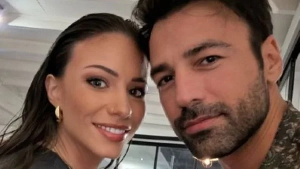 Αντρέας Γεωργίου – Σιμώνη Χριστοδούλου: Ερωτευμένοι στην Τήνο λίγο πριν τον γάμο τους