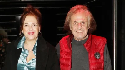 Χαρές για την Ελένη Ράντου και τον Βασίλη Παπακωνσταντίνου - Η φωτογραφία με την κόρη τους