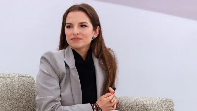 Εριέττα Κούρκουλου: Για δεύτερη φορά έγκυος - Οι φωτογραφίες με φουσκωμένη κοιλίτσα στην Μύκονο