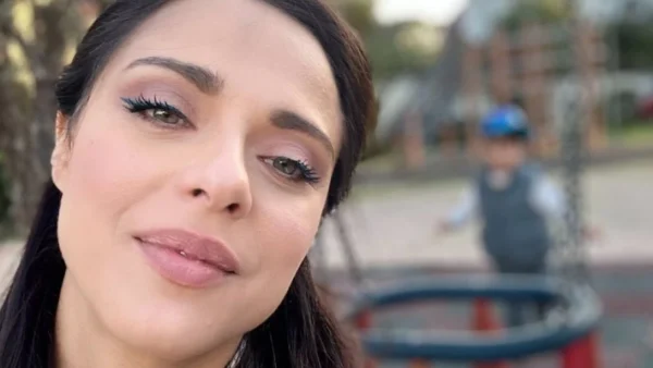 Έγκυος η Ευαγγελία Συριοπούλου - Οι πρώτες φωτογραφίες με φουσκωμένη κοιλίτσα