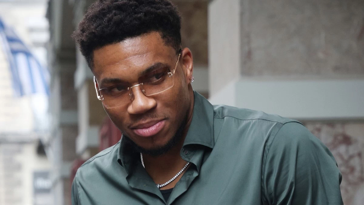 Γιάννης Αντετοκούνμπο: Μεγάλοι αστέρες του ΝΒΑ στον γάμο του όπως ο Λεμπρόν Τζέιμς - Υψηλές αφίξεις στο Costa Navarino (Βίντεο)