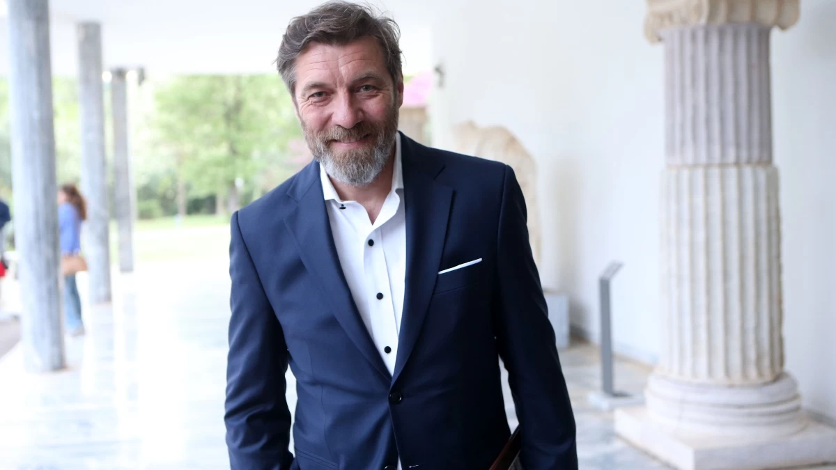 Αρχελάου 5 - «Κάγκελο» ο Γιάννης Στάνκογλου με το δίλημμα στα backstage της σειράς: «Τι μας κάνεις τώρα;»