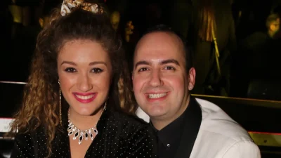 Μαυρίκιος Μαυρικίου: Η κόρη του είναι ίδια ο μπαμπάς της - Η φωτογραφία να χαμογελάει στην αγκαλιά του