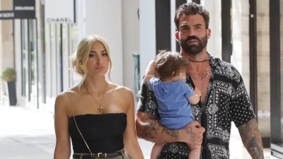 Ιωάννα Τούνη - «Πόλεμος» για τα φιλιά στο στόμα με τον γιο της: «Το Οιδιπόδειο πάει σύννεφο»