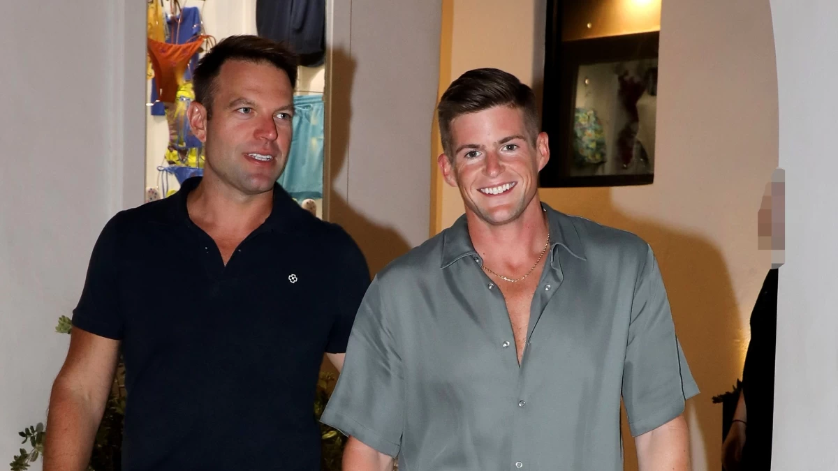 Στέφανος Κασσελάκης: Μαζεύει χρήματα με τον Tyler McBeth σε ιστοσελίδα για τον γάμο τους - Τι συμβαίνει