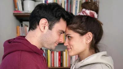 Μαίρη Συνατσάκη: Σε mood Ολυμπιακών Αγώνων - Βάζει κάτω τον Ίαν Στρατή στις πολεμικές τέχνες