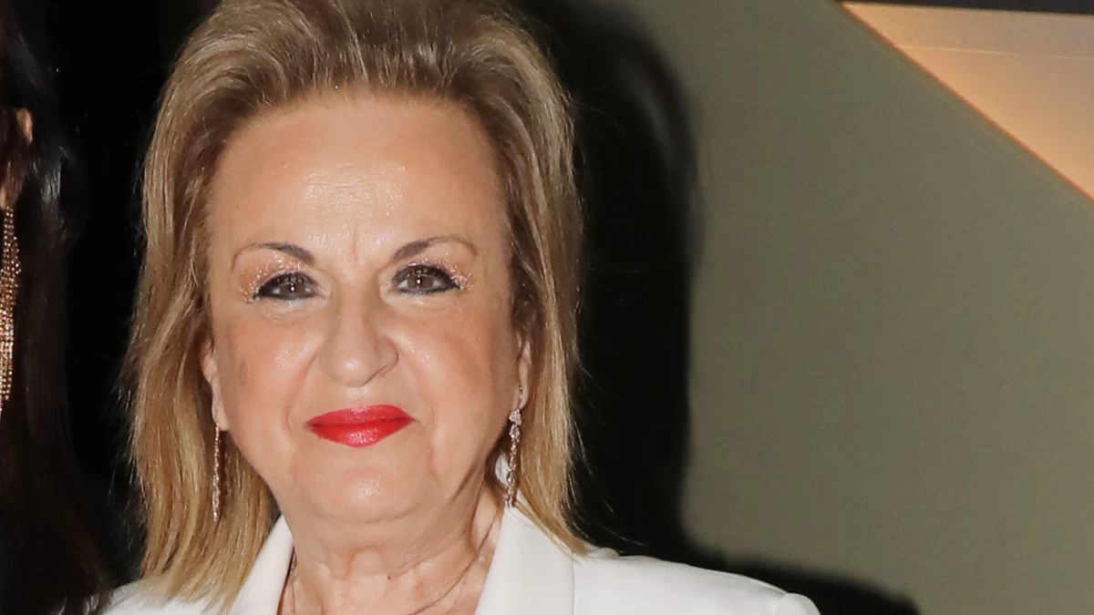 Ματίνα Παγώνη: Χαμός στο twitter/X με την φωτογραφία της με μαγιό - «Αυτό που την χλευάζετε με την φώτο είναι άθλιο»