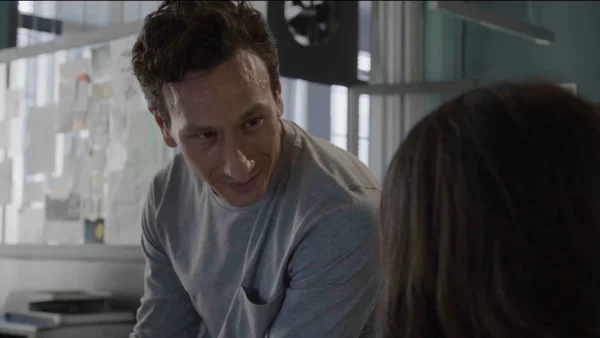 Alpha: «Διάφανη αγάπη» - Ο Μιχάλης Σαράντης μάς συστήνει τον Χάρη Παυλίδη